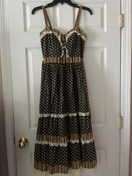 Gunne Sax Dresses & Skirts - Vintage 1970’s GUNNE SAX Jessica black and tan striped sun dress